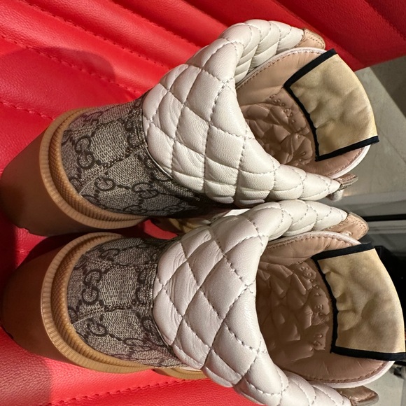 Gucci Women's Lace-Up White and Tan Boots - Picture 5 of 6